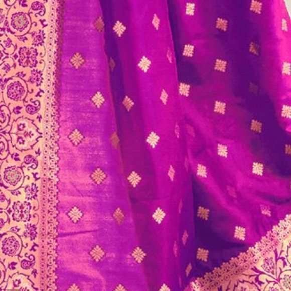 JHEAPS VIOLET PREMIUM FLORAL DESIGNER SILK SAREE - Picture 5 of 6